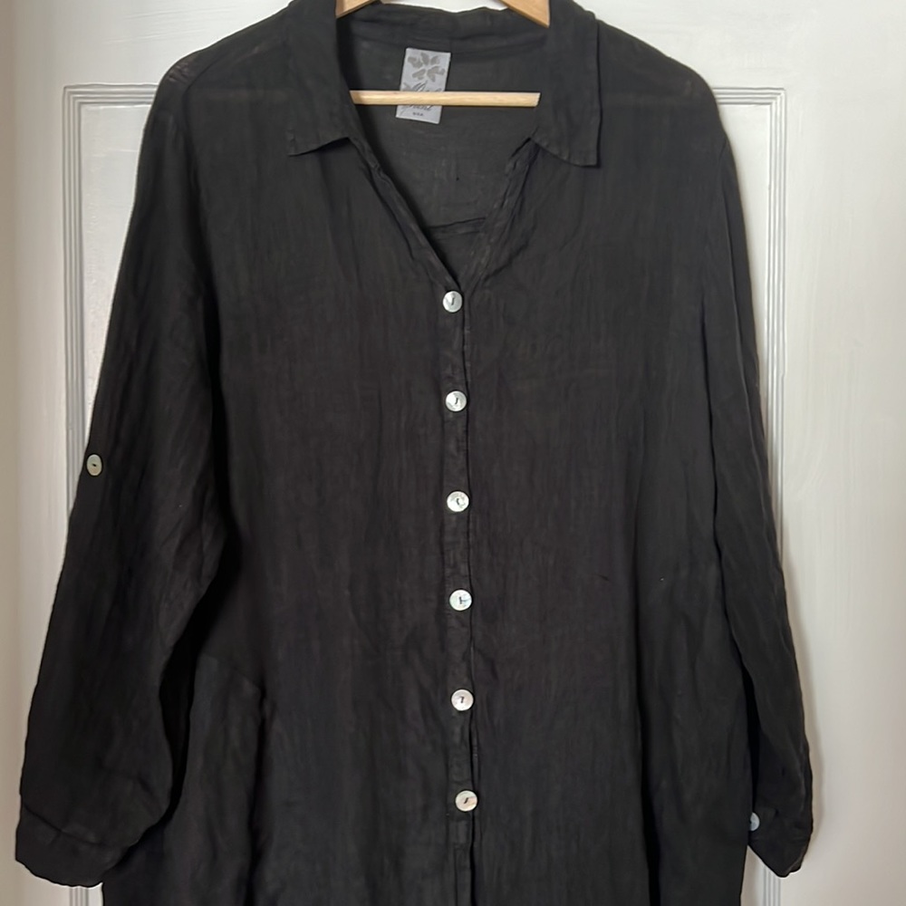 Match Point Black Linen Button Down Duster - image 2